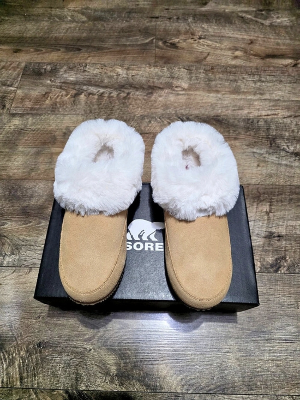 SOREL Caribou Clog Faux Fur Lined Slippers in Brown & White Women's 7